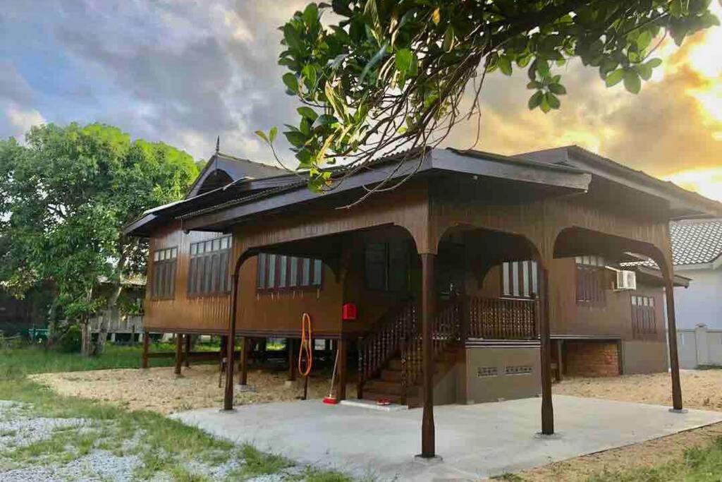 De Rhumaa Homestay Kuala Terengganu Exteriér fotografie